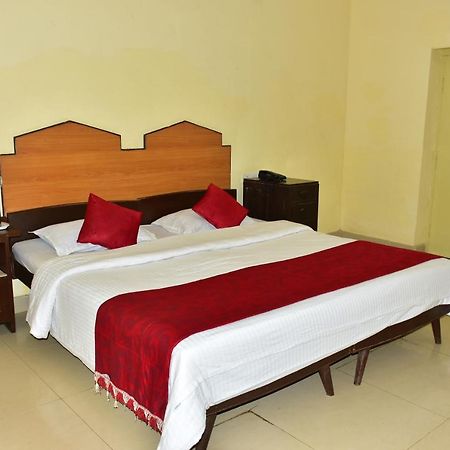 Kstdc Hotel Mayura Sudarshan ,Utakamand Zewnętrze zdjęcie