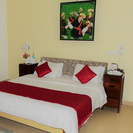 Kstdc Hotel Mayura Sudarshan ,Utakamand Zewnętrze zdjęcie